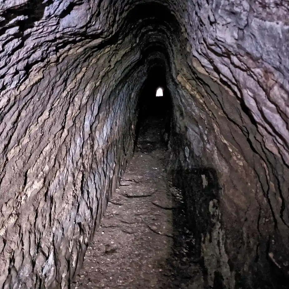 Castel Cellesi cunicolo etrusco