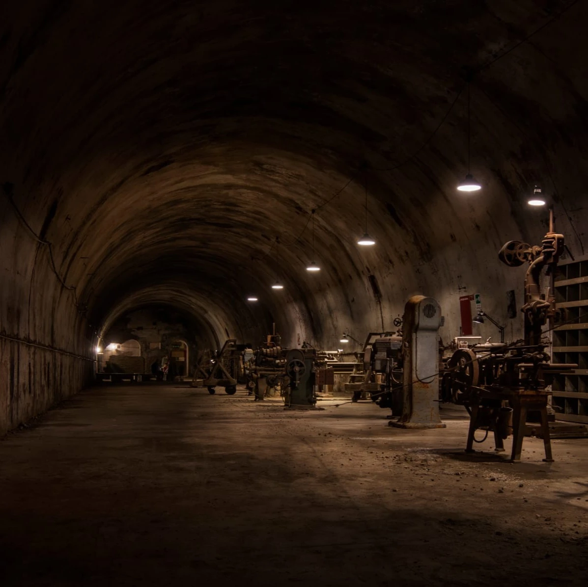 Bunker del monte Soratte veduta officine